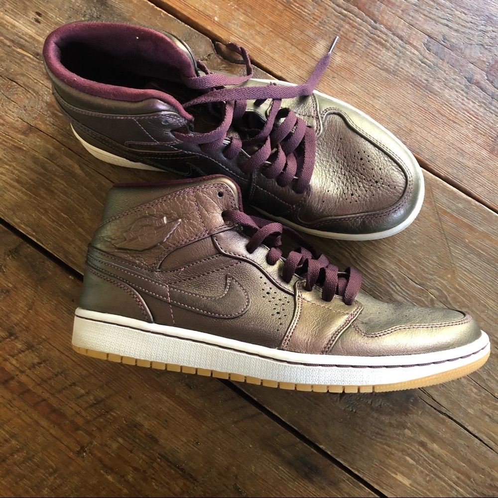 Metallic iridescent Air Jordan